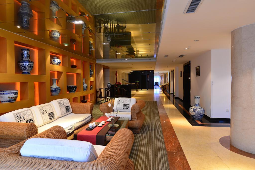 Baodao Exhibition Center Hotel Уйишань Экстерьер фото