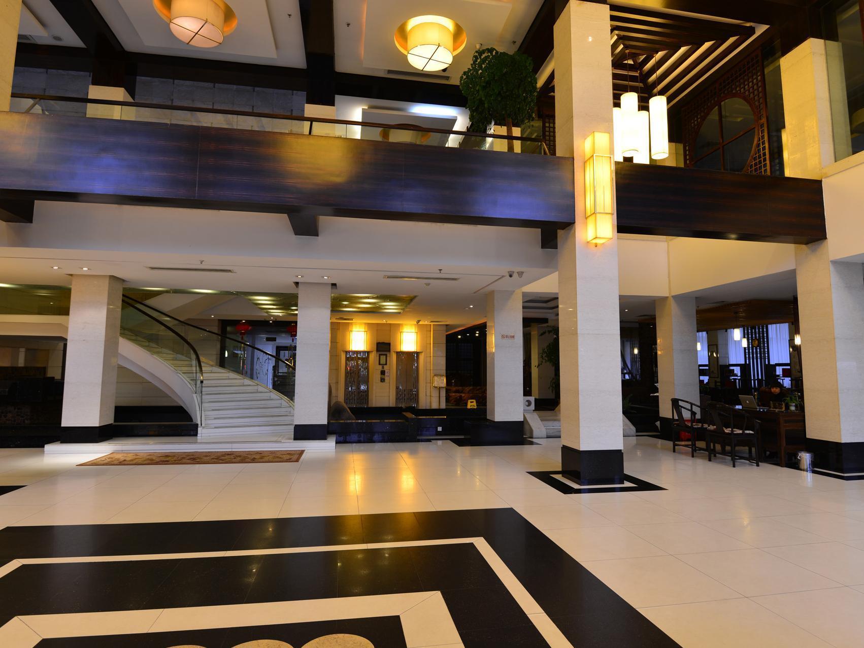 Baodao Exhibition Center Hotel Уйишань Экстерьер фото